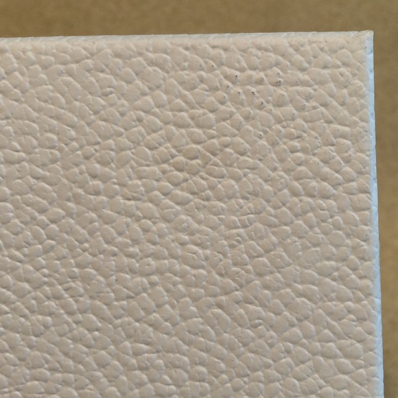 DIOR LARGE COUTURE GIFT BOX AND EXTRAS - Picture 15 of 16